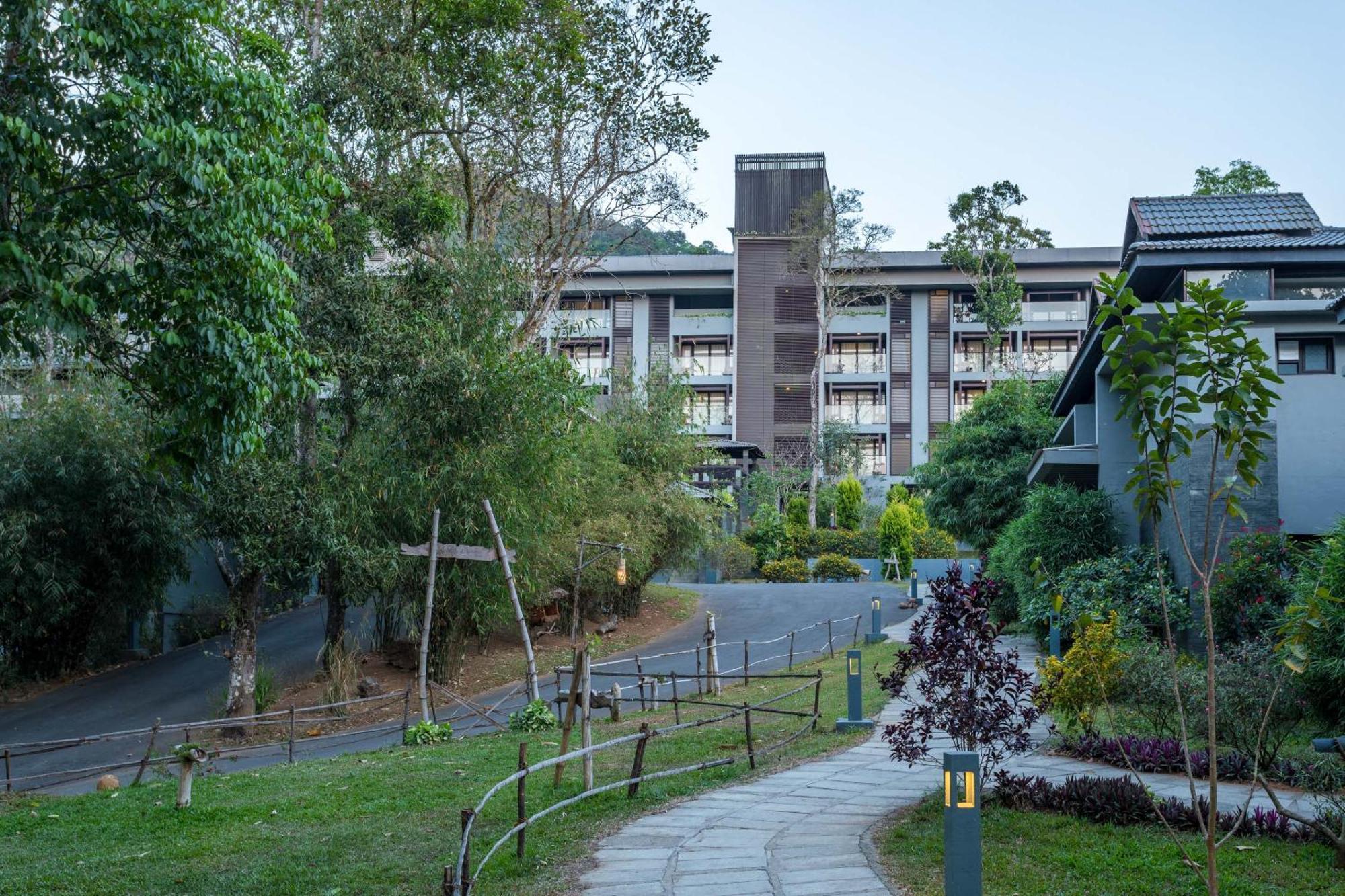 The Mountain Courtyard Thekkady Otel Dış mekan fotoğraf
