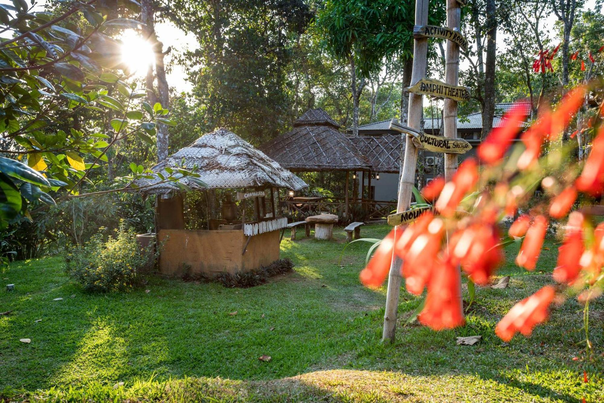 The Mountain Courtyard Thekkady Otel Dış mekan fotoğraf
