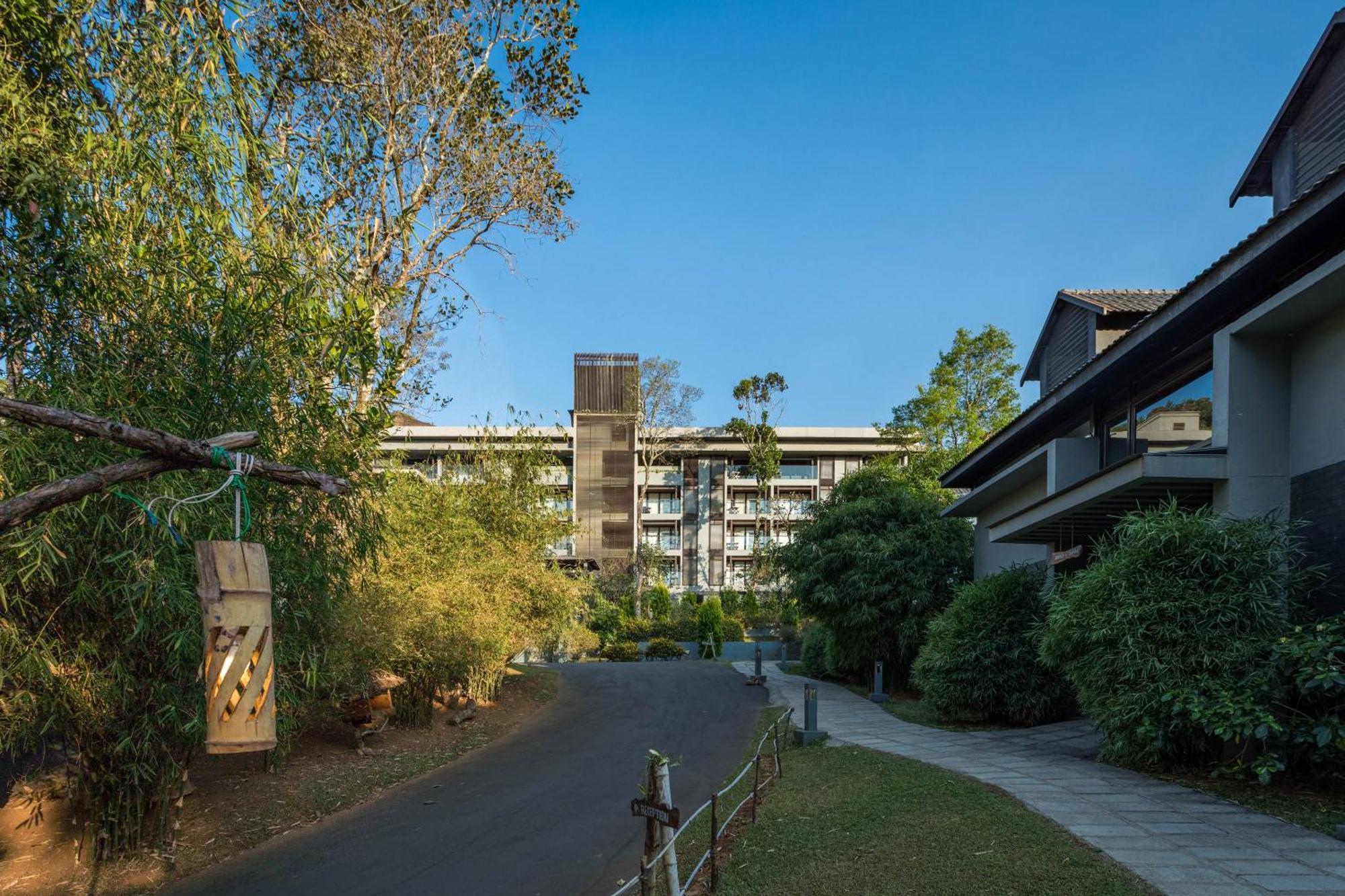 The Mountain Courtyard Thekkady Otel Dış mekan fotoğraf