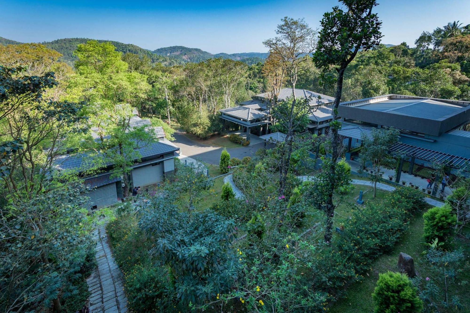 The Mountain Courtyard Thekkady Otel Dış mekan fotoğraf