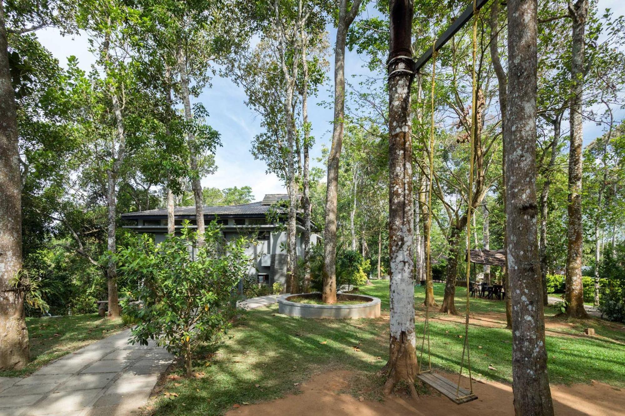The Mountain Courtyard Thekkady Otel Dış mekan fotoğraf